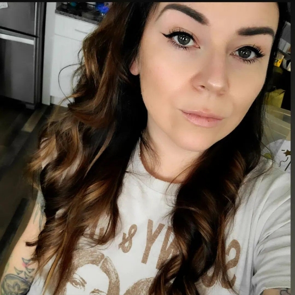 Meet your Posher, Minnie - Picture 1 of 1